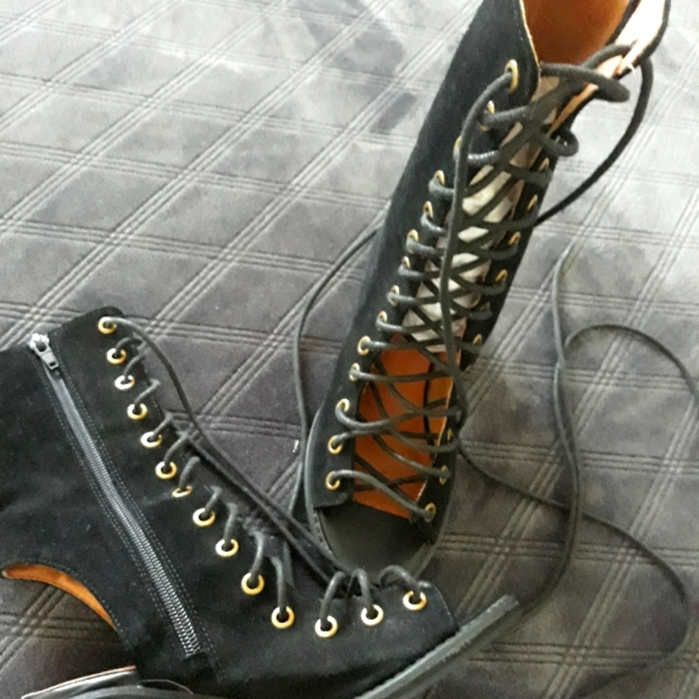Jeffrey campbell lace up shoes sz 6